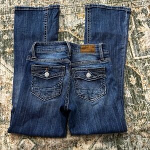 Daytrip Virgo Bootcut Jeans Womens 24 short Med Wash Flap Pocket Denim Blue Y2K